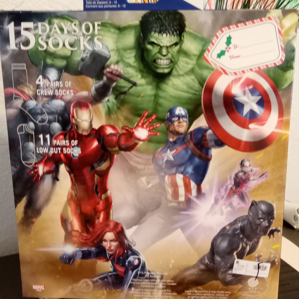 Marvel 15 days of socks set - Picture 2 of 3